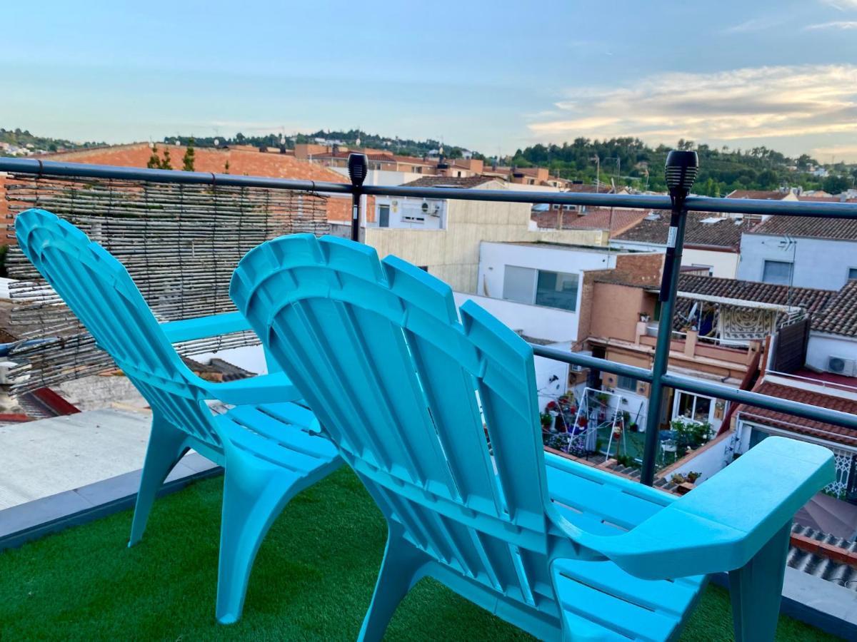 Piso Centrico Con Parking A 20Min De Barcelona Apartment Terrassa Bagian luar foto